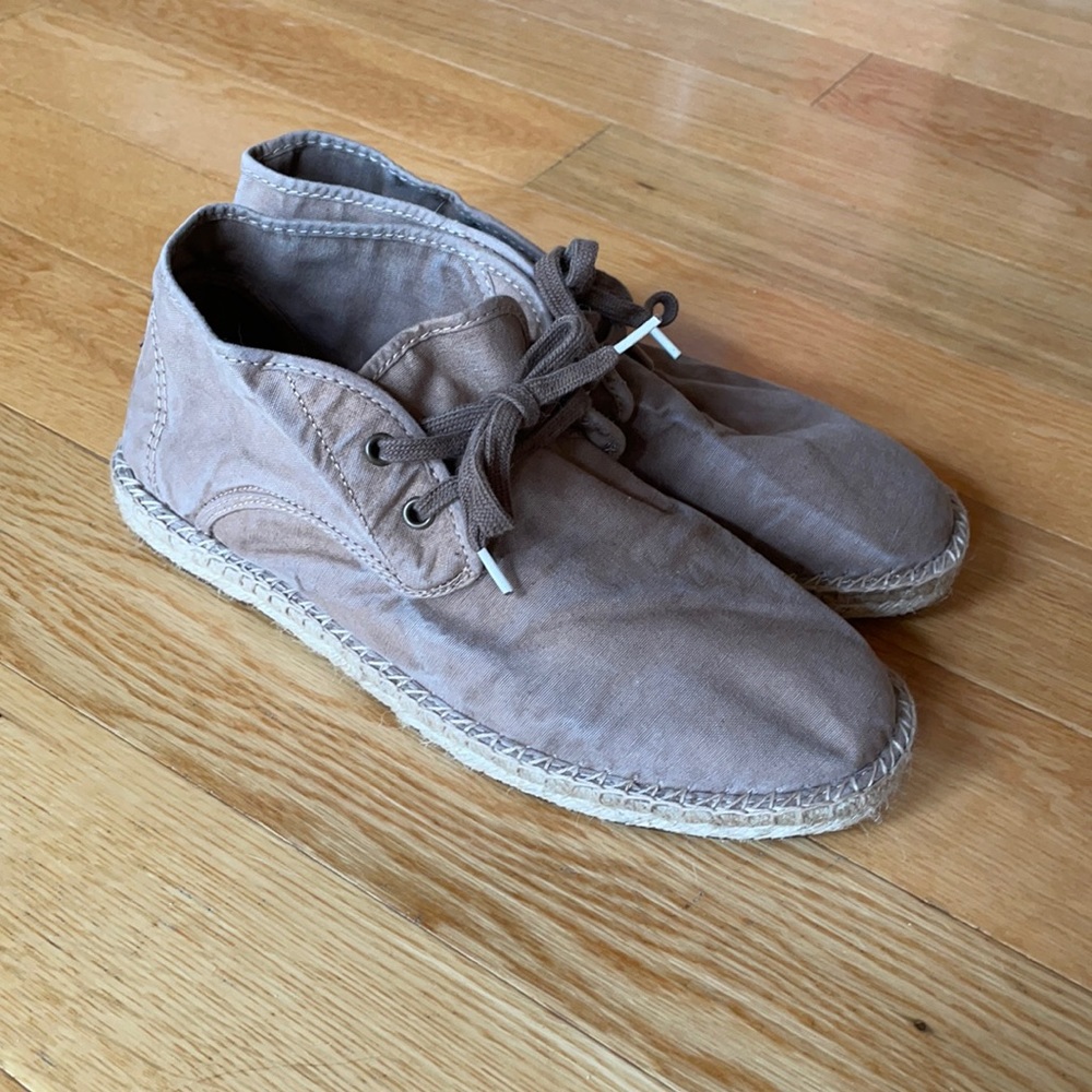 Natural World eco friendly shoes